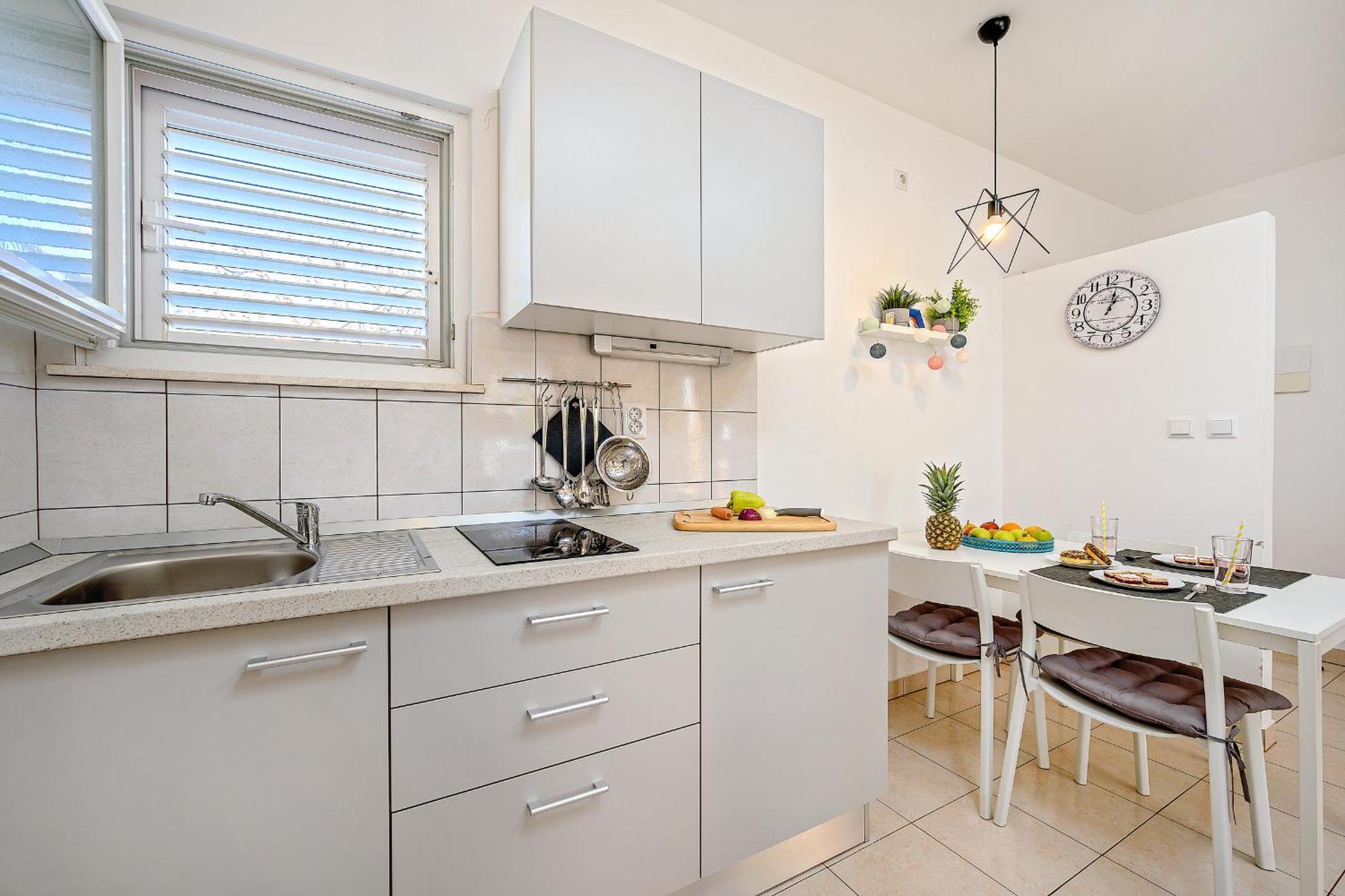 Apartment Mare Komiža Esterno foto