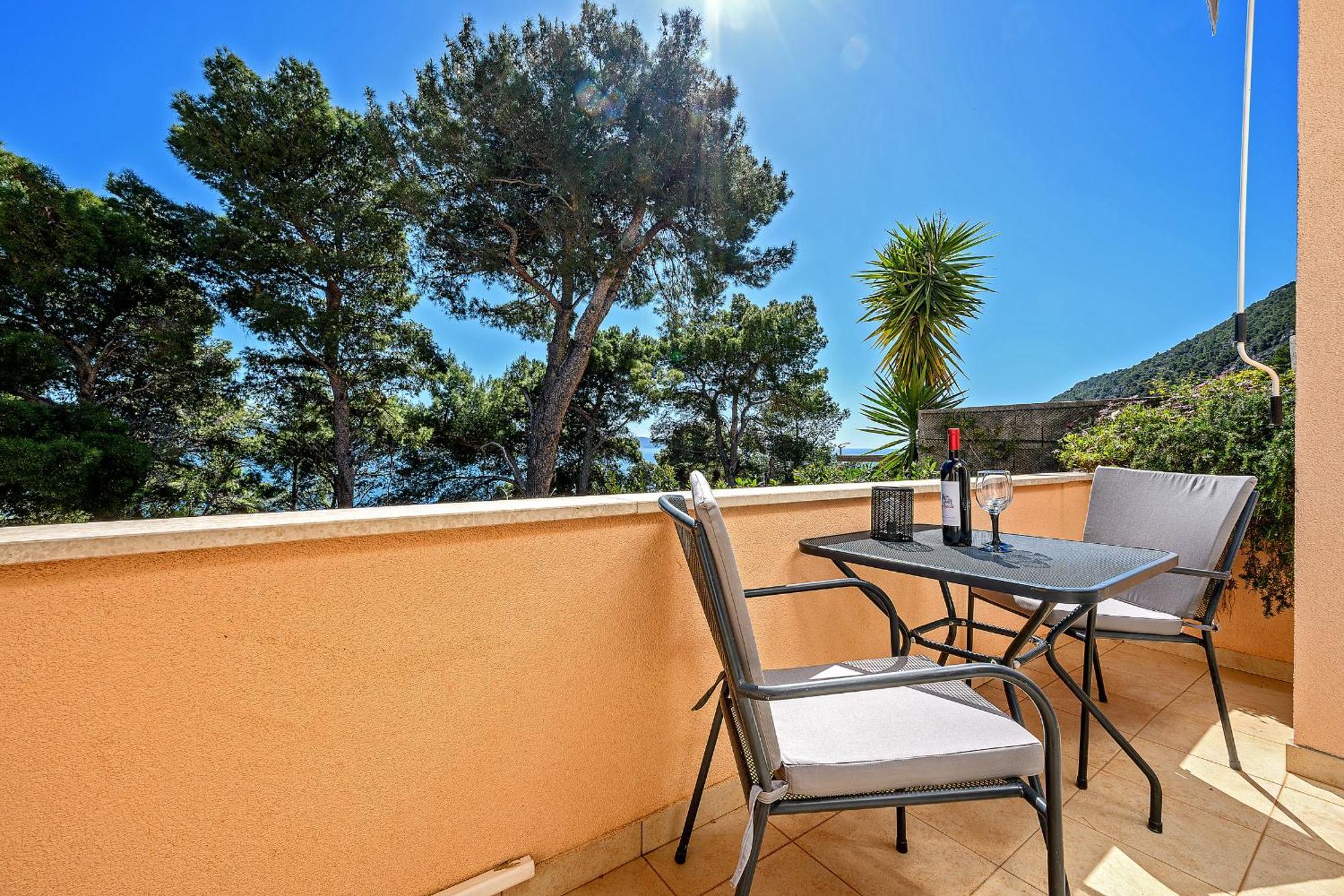 Apartment Mare Komiža Esterno foto