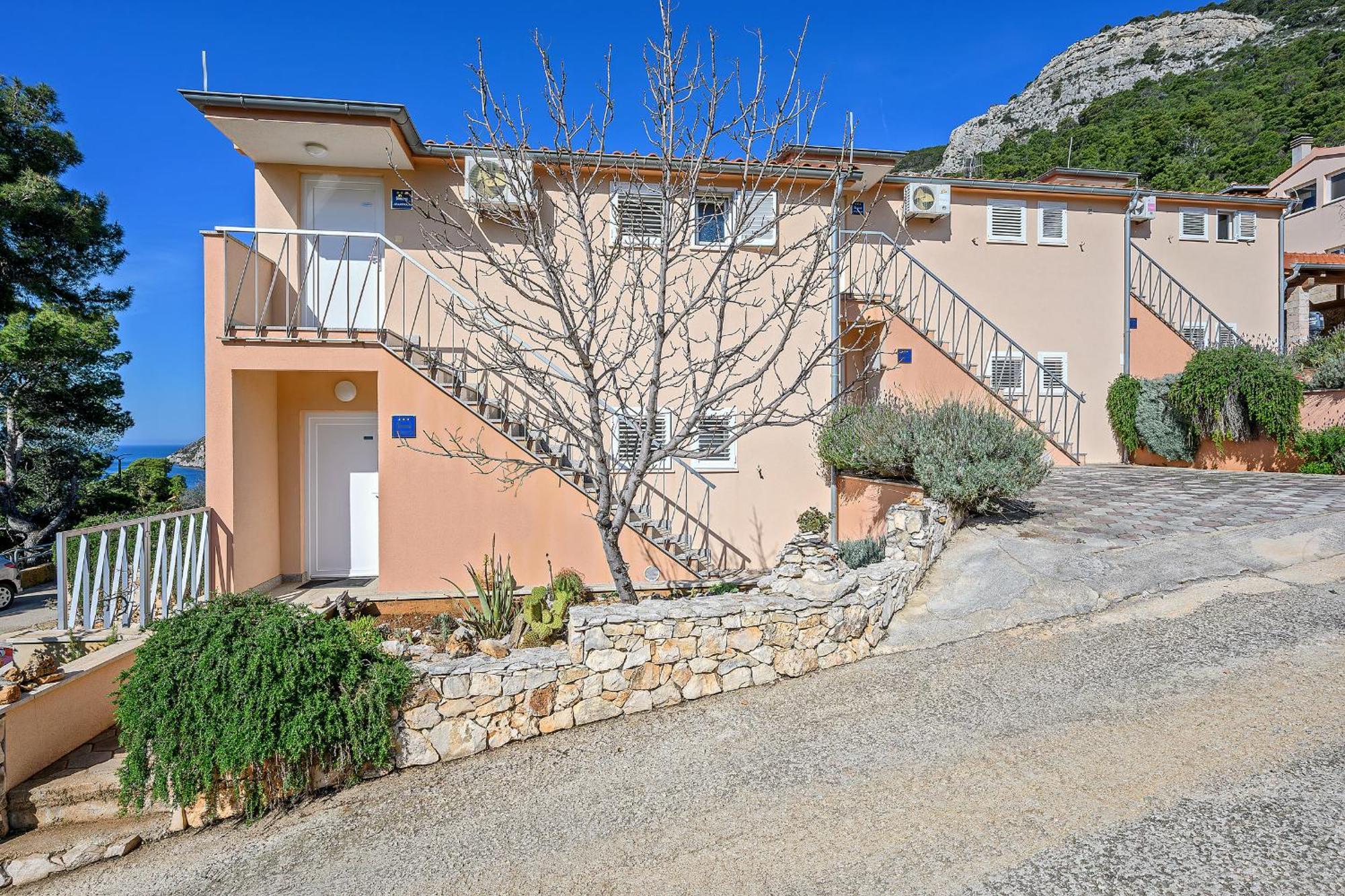 Apartment Mare Komiža Esterno foto