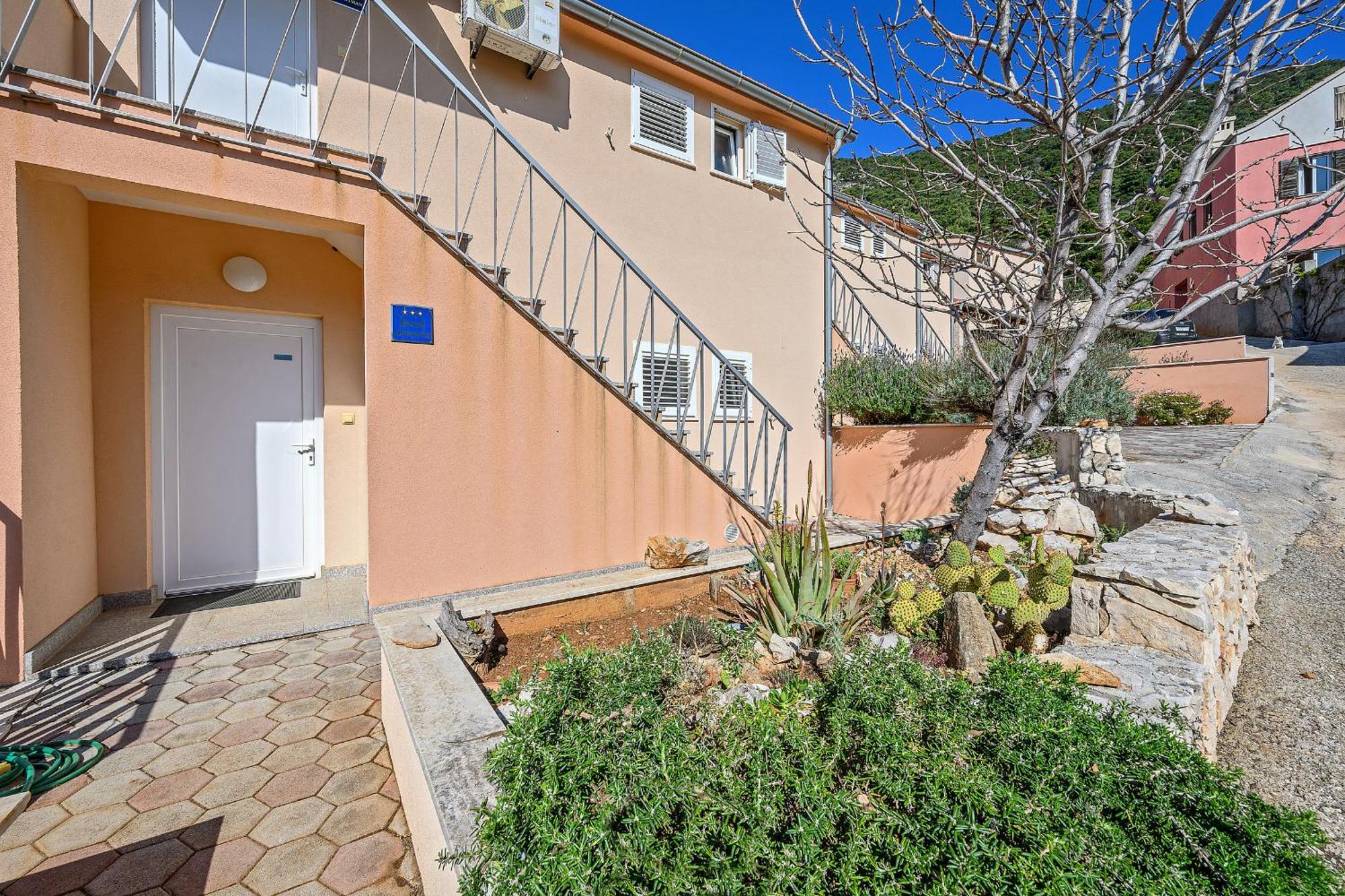 Apartment Mare Komiža Esterno foto
